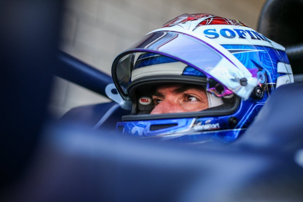 Nicholas Latifi arriba del Williams en Mexico, EEUU y Brasil