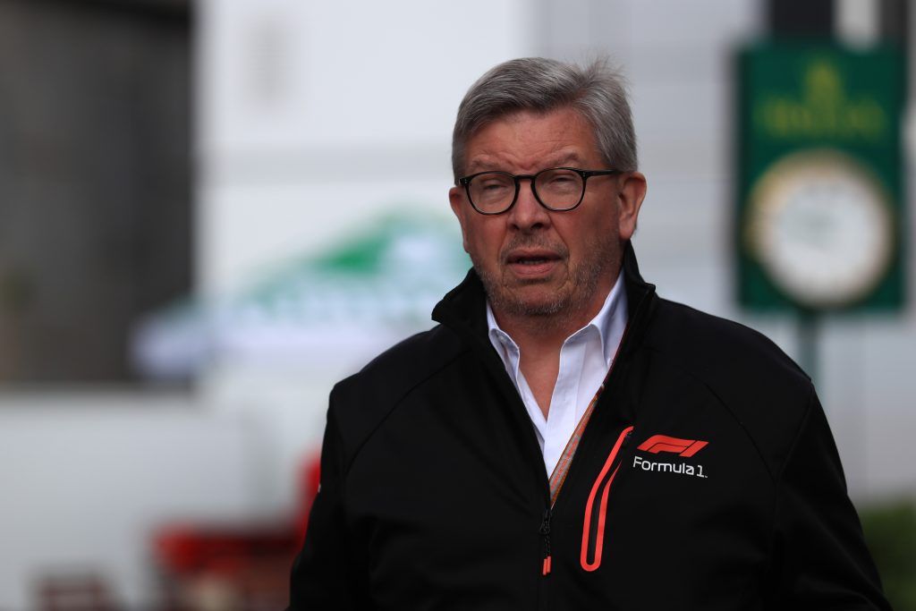 Ross Brawn: “Leclerc tiene que mantener la calma cuando pelea en el medio del pelotón”