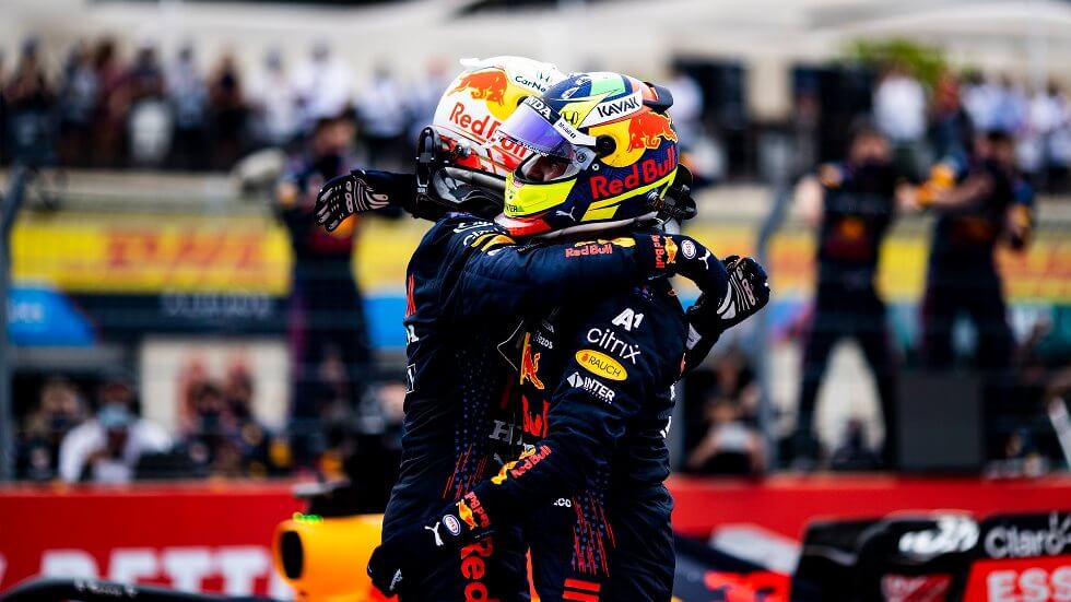 Christian Horner cree que la dupla Verstappen-Pérez está por encima de las anteriores