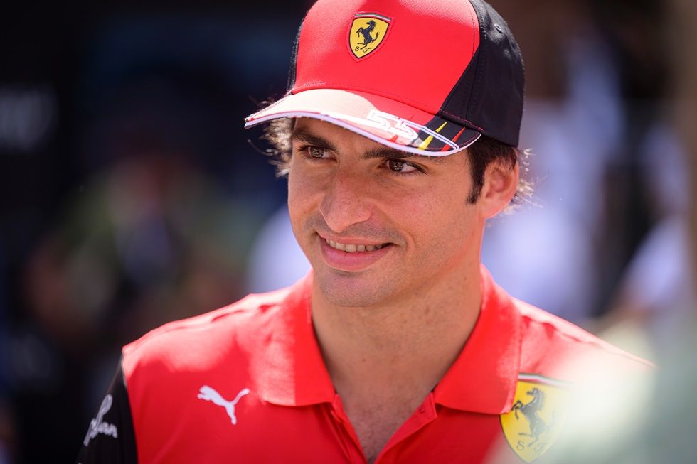 Carlos Sainz: “Vasseur traerá una nueva motivación a Ferrari”