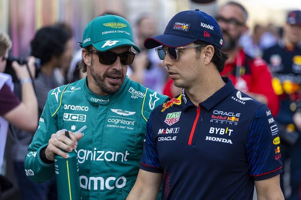 Alonso, lo tiene claro: “Puedo ganar a Sergio Pérez el segundo lugar en 2023”