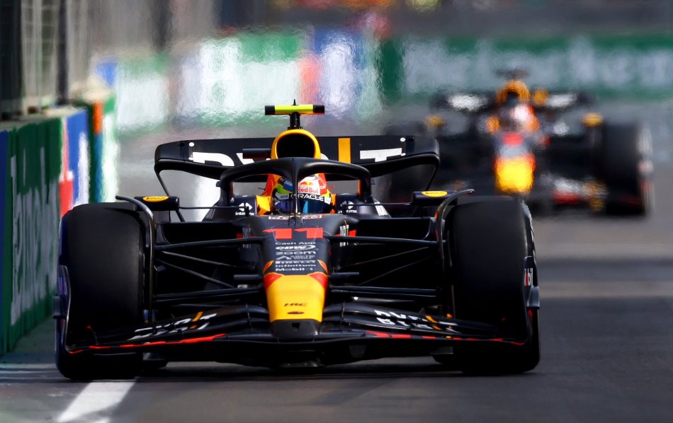 Sergio Pérez sancionado económicamente por exceder la velocidad en el pit lane