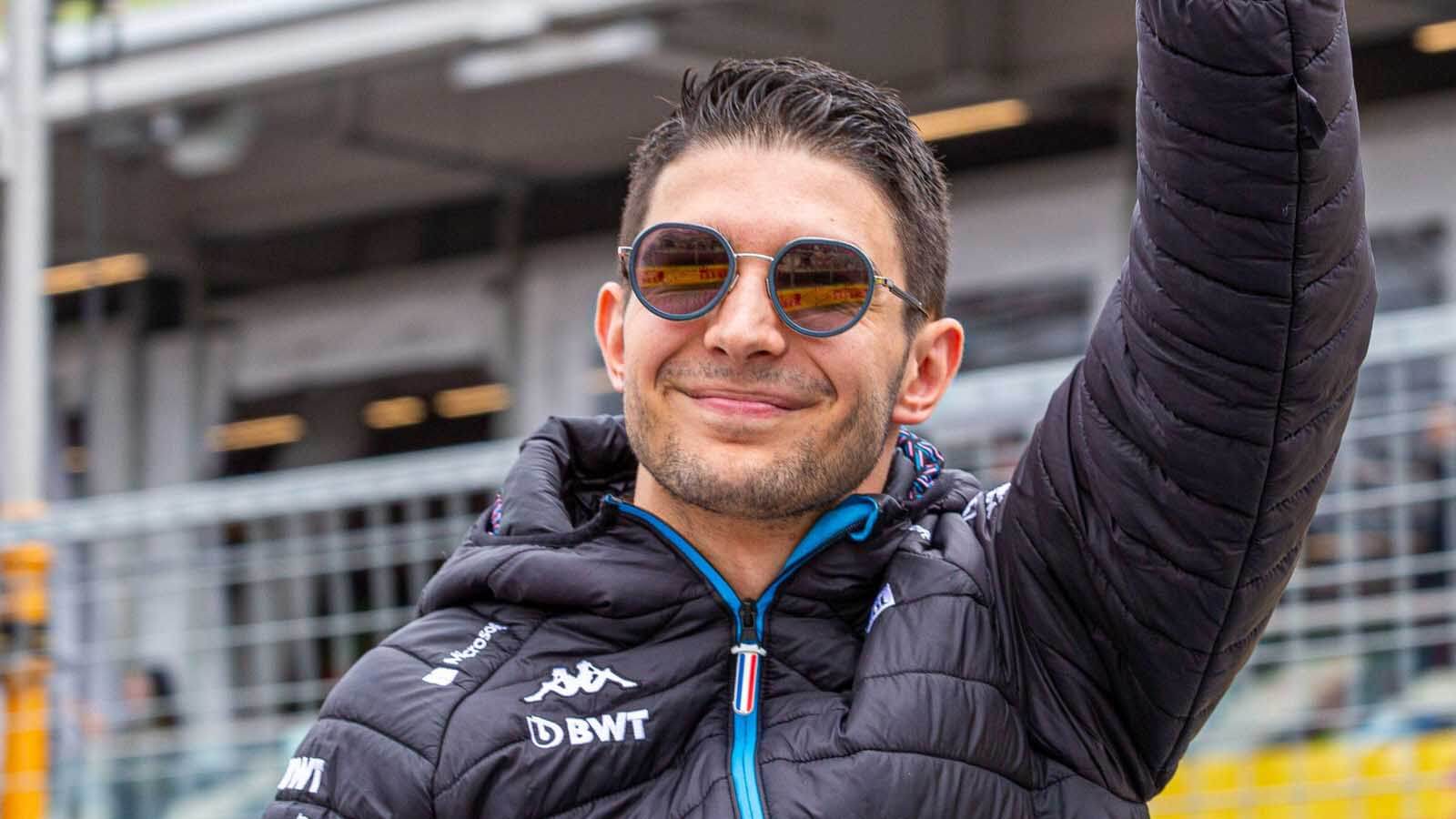 Esteban Ocon afirma que podría luchar por el campeonato con Verstappen si tuviera el mismo monoplaza