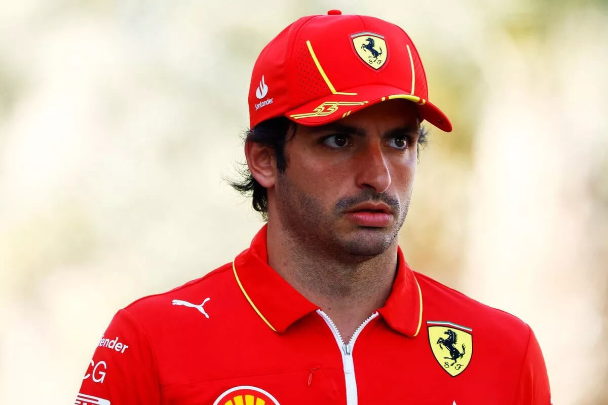 Carlos Sainz, sin resentimientos con Hamilton: ‘Eligió Ferrari, yo habría hecho lo mismo’